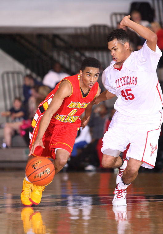 Heart, not height, drives Rocks' Carr